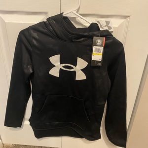 Under Urmor . New. Size junior m